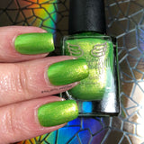 Wreath-y Green – a pretty grass green with aurora shimmer that shifts to gold