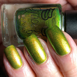 Turning Leaves - super shifter that transforms from yellow-gold, chartreuse, bright light green, and kelly green