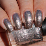 Moonface – a champagne coloured metallic flakie polish